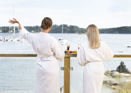 Grand Hotel Saltsjöbaden - view 2