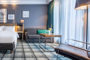 1 bedroom, premium bedding, in-room safe, desk