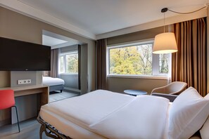 Family Room | Hypo-allergenic bedding, desk, soundproofing, iron/ironing board - Radisson Blu Park Hotel, Oslo (Bærum)
