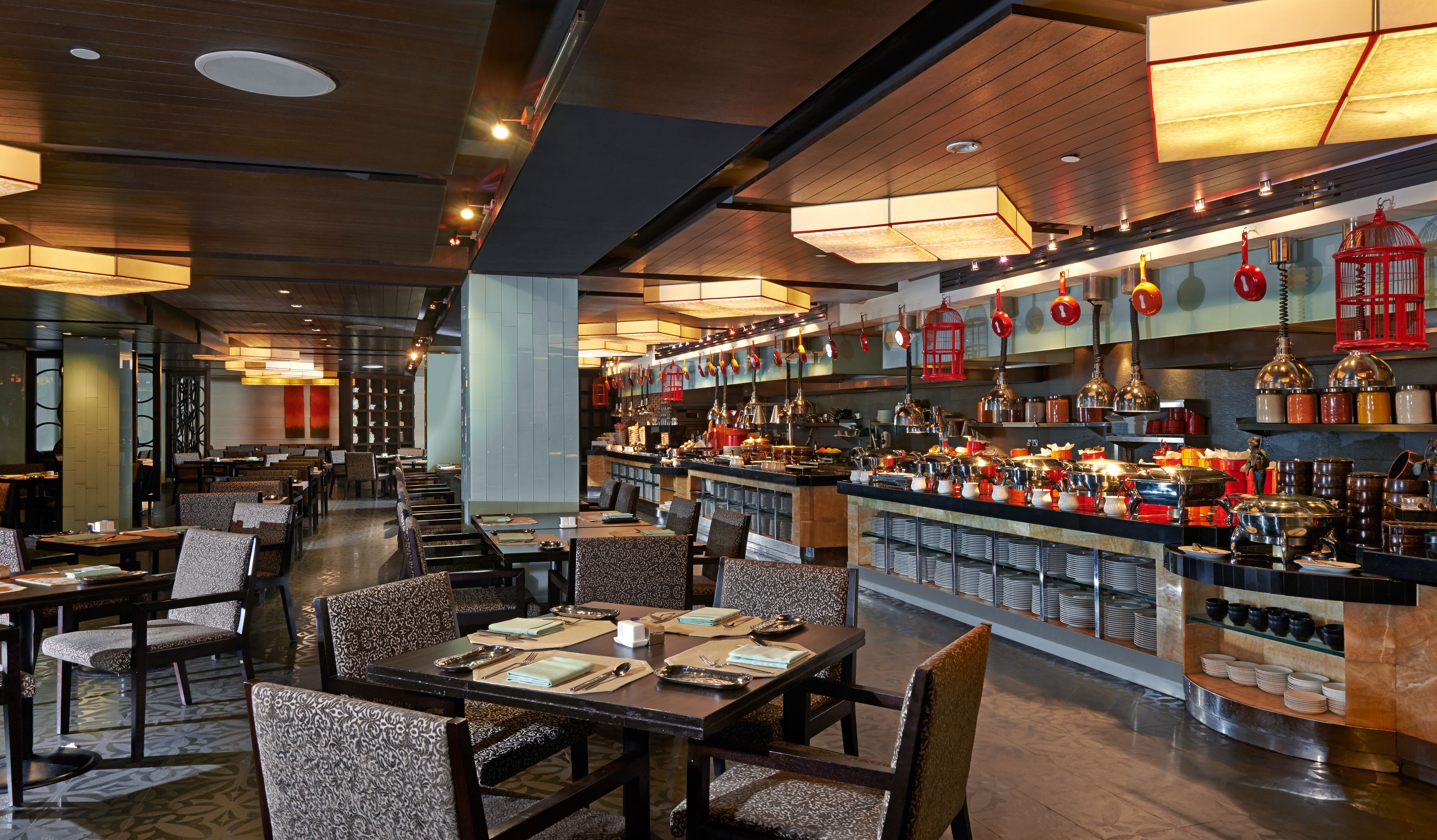 daily buffet breakfast for a fee