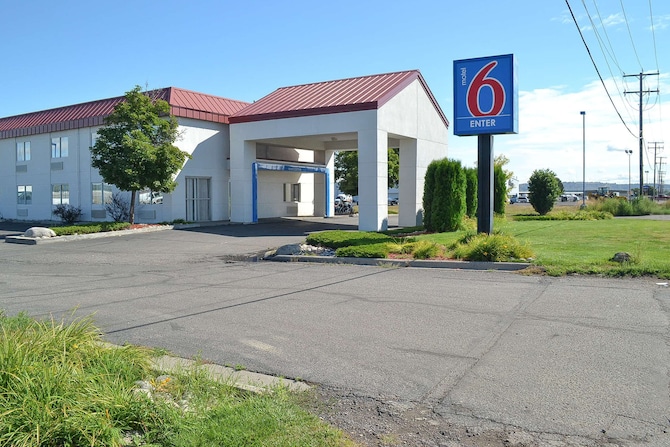 Motel 6 Billings, MT - North in Billings, MT | Expedia