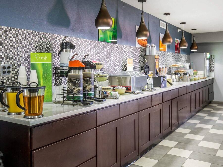 Free daily full breakfast