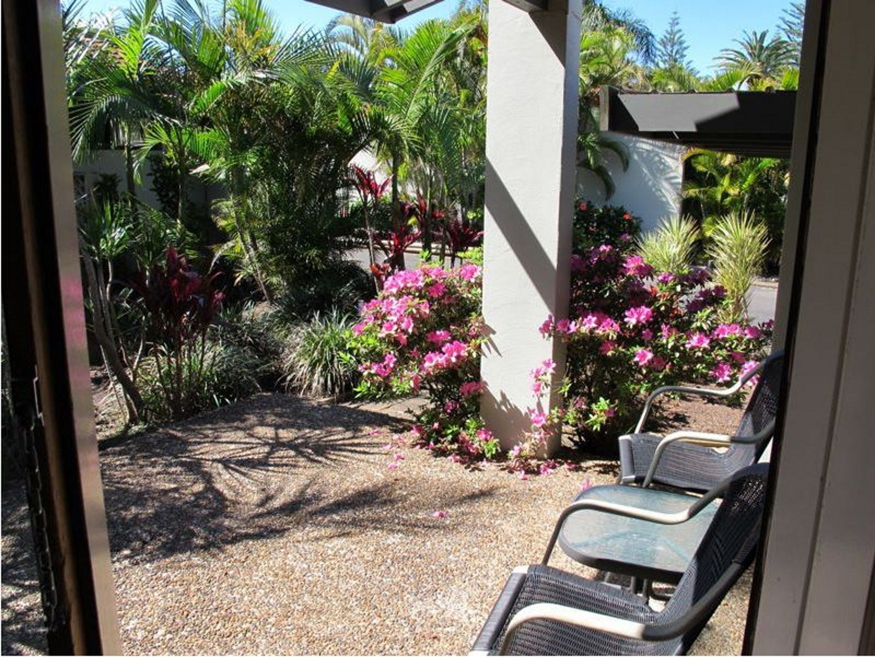 standard suite, 1 bedroom, kitchenette | terrace/patio