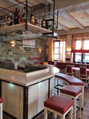 Bar (on property) - Hotel Augsburger Hof (Augsburg)