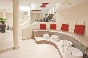 Sauna, aromatherapy, body scrubs, facials, 4 treatment rooms