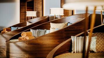 Sauna, hot tub, steam room, body treatments, hot stone massages