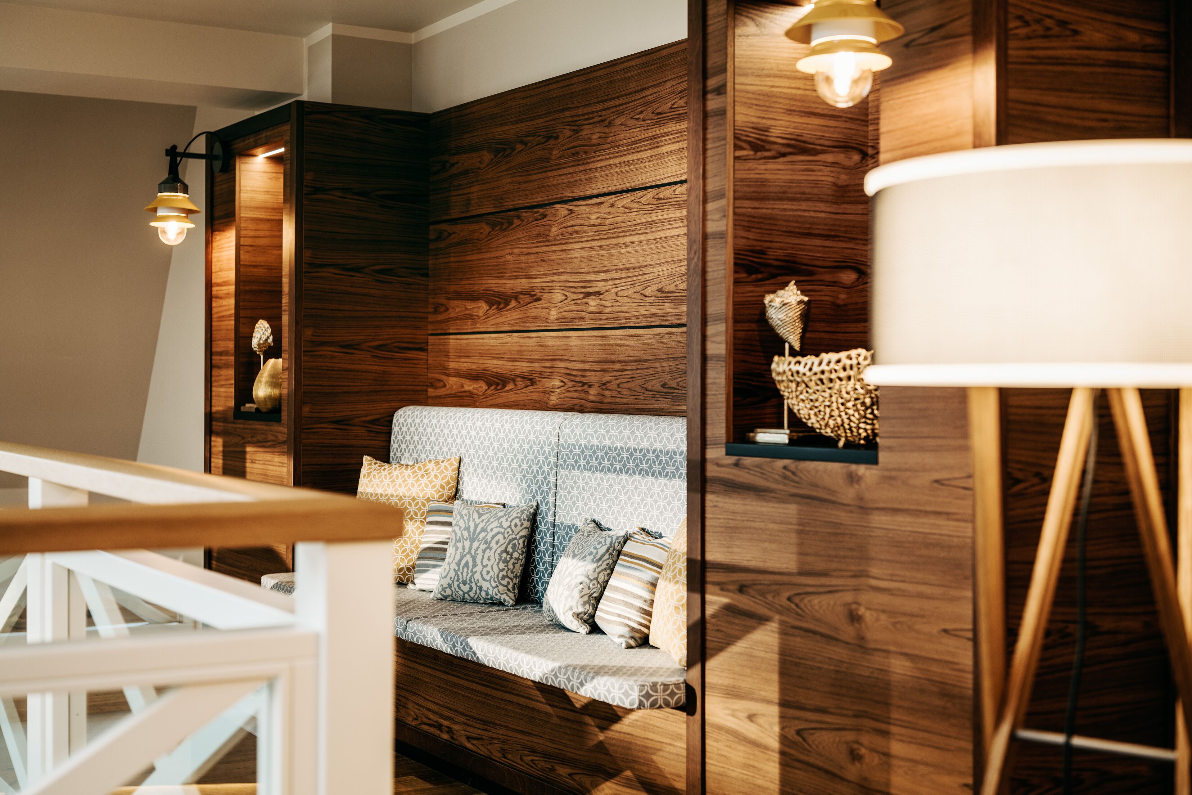 sauna, hot tub, steam room, body treatments, hot stone massages