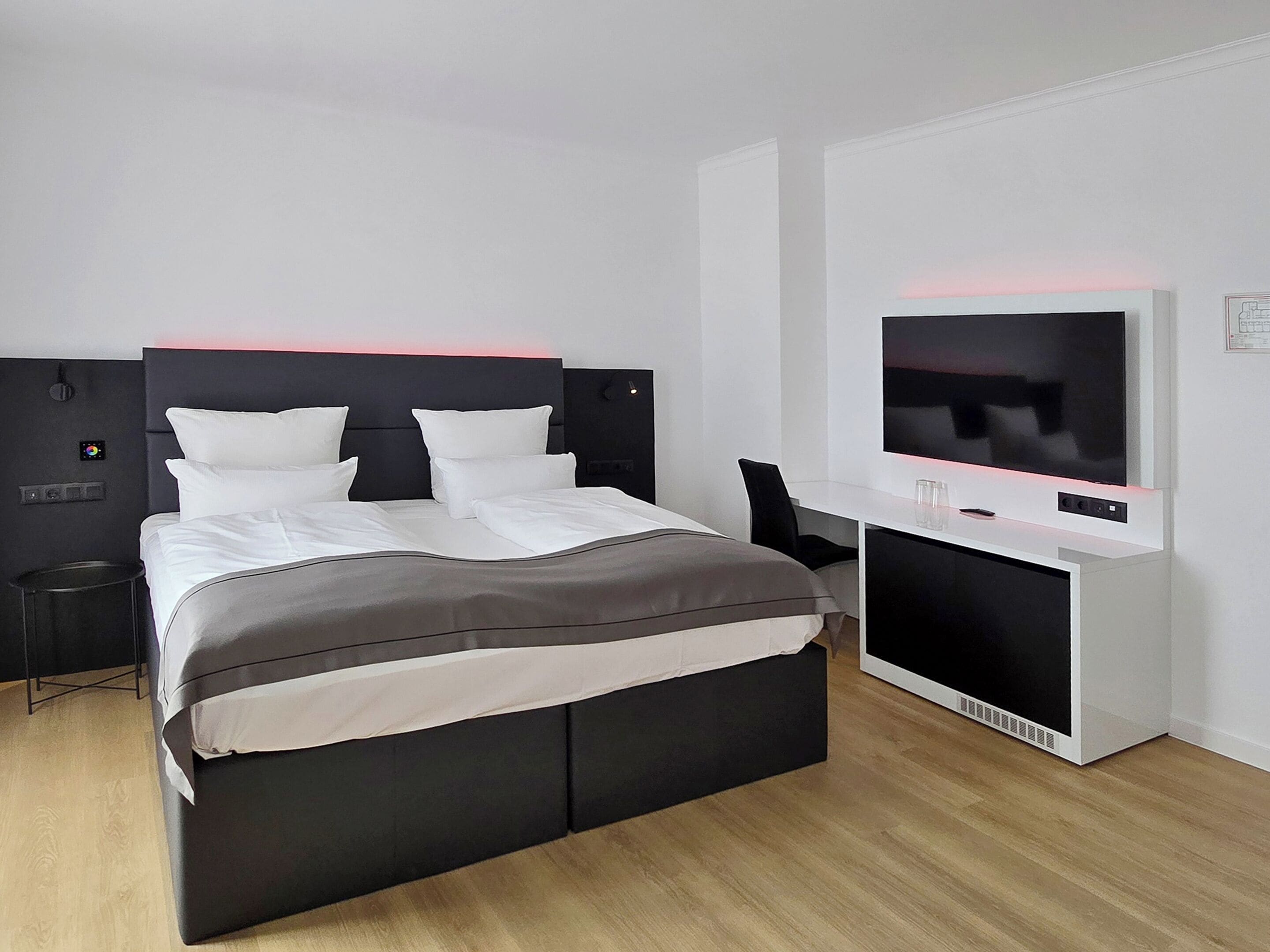 premium double room, 1 double bed | 1 bedroom, premium bedding, free minibar items, in-room safe