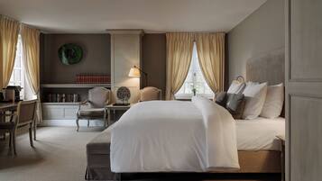 Superiour Manoir | In-room safe, desk, iron/ironing board, free WiFi