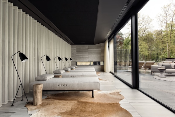 Salle de soins pour les couples, sauna, spa, bain de vapeur