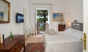 Classic Double or Twin Room, Sea View | Premium bedding, minibar, in-room safe, individually decorated