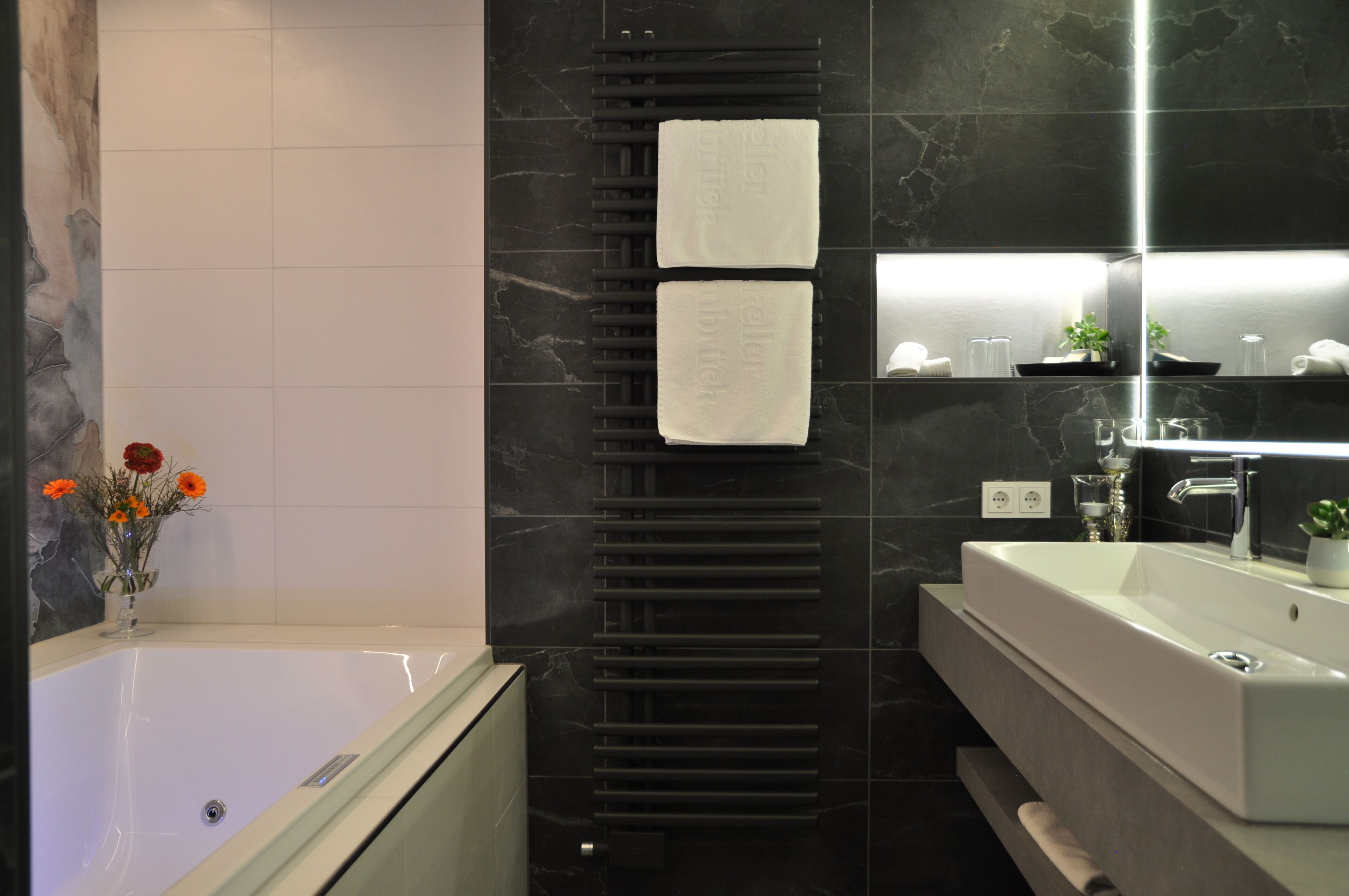 superior suite | bathroom | shower, free toiletries, hair dryer, towels