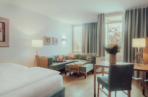 Suite Junior (Auberg - Balcony or Terrace) | Coin séjour