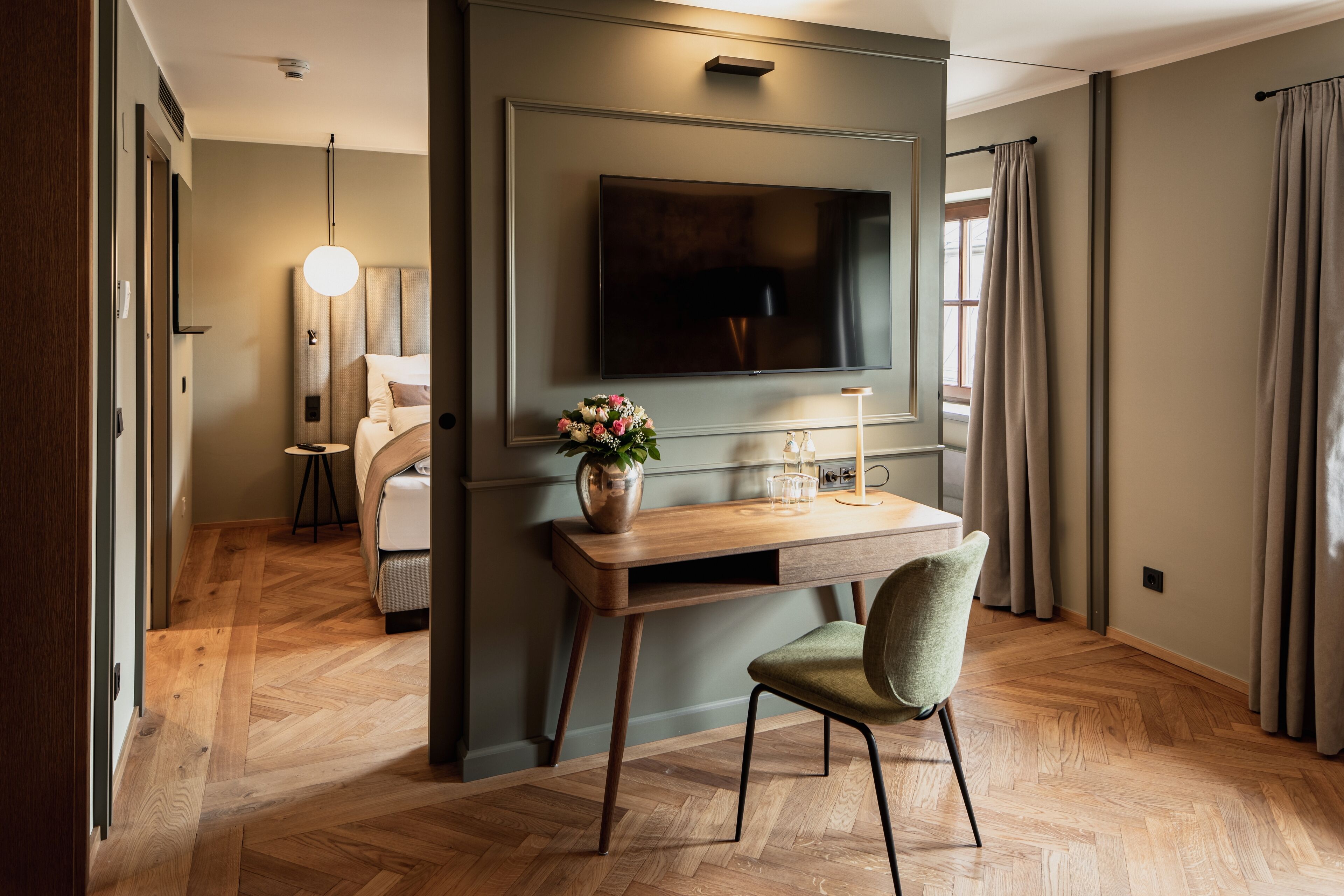 family suite (katzmoos) | hypo-allergenic bedding, in-room safe, individually decorated