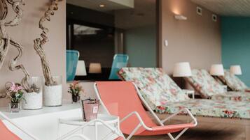 BehandlungsrĂ€ume fĂŒr Paare, Sauna, Dampfbad, Körperbehandlungen