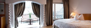 Minibar, desk, iron/ironing board, free WiFi