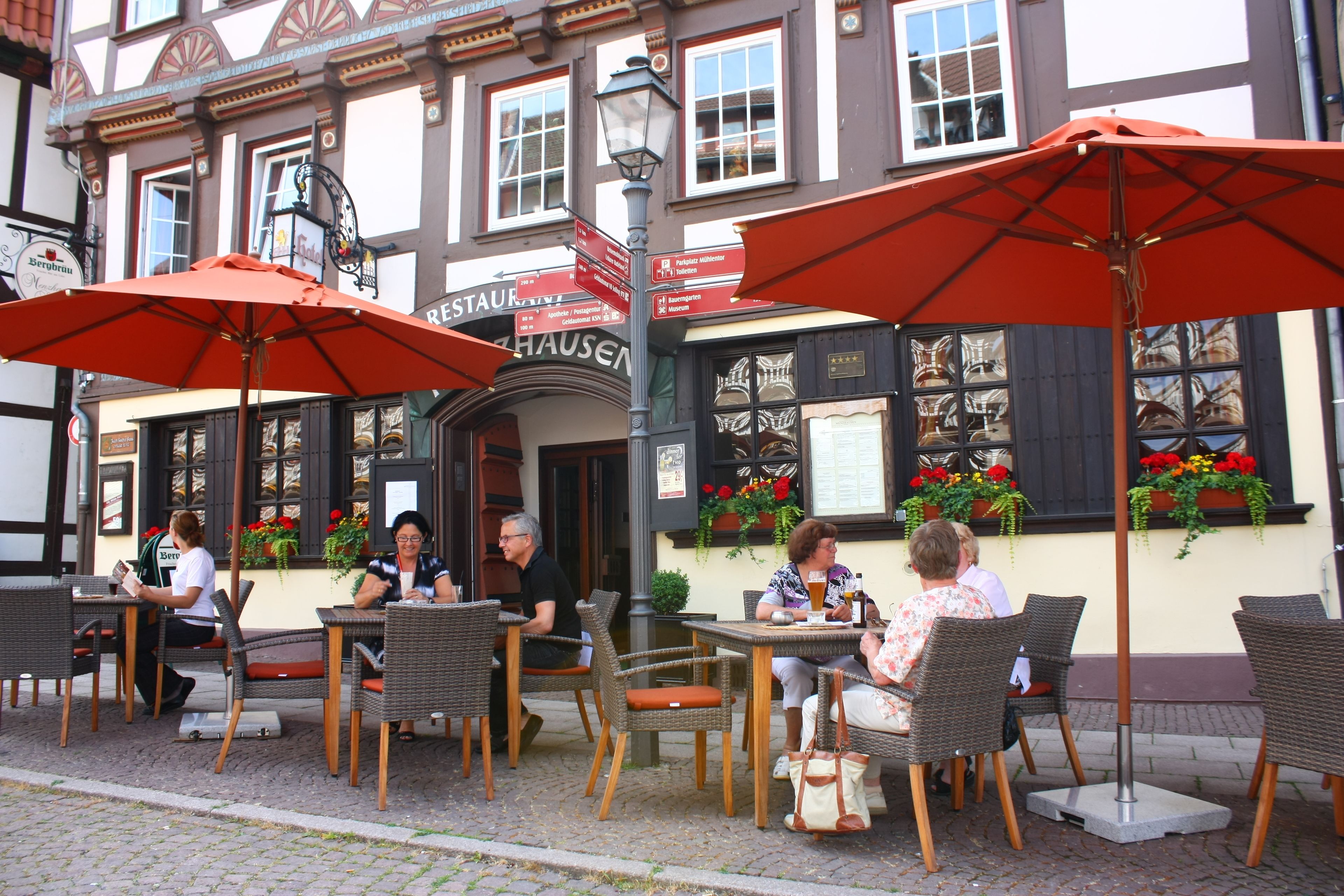 ディナーに営業 (郷土料理)