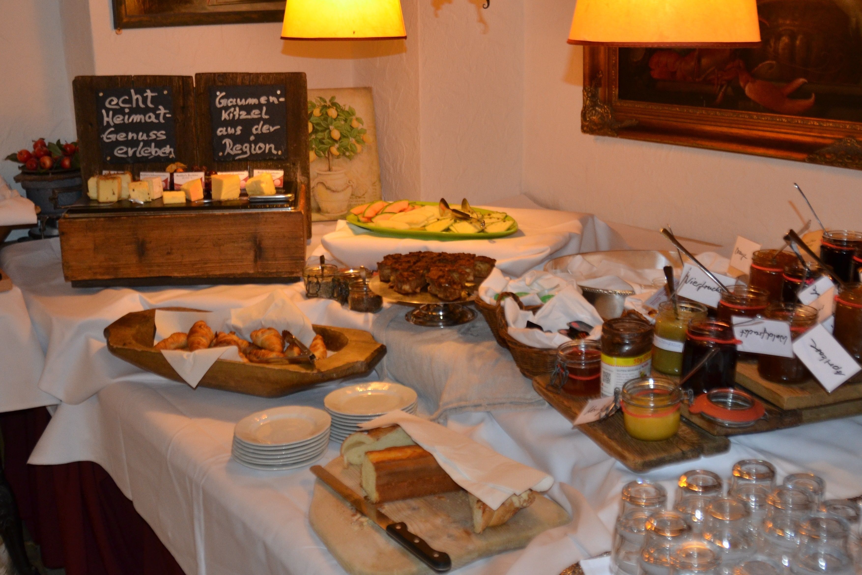 每日供应自助式早餐（需付费）