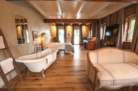 Suite, Lake View. Bokel-Mühle am See