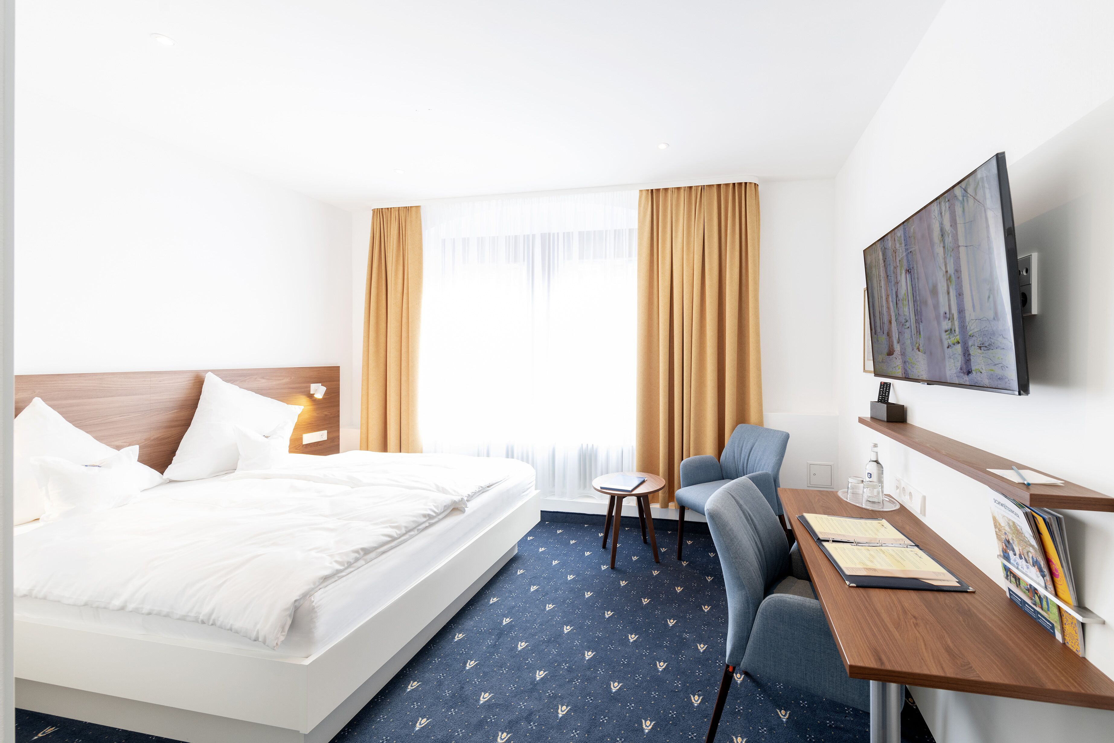 1 bedroom, in-room safe, desk, laptop workspace