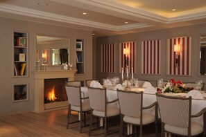 Dinner served, local cuisine - Ringhotel Landhaus Gardels (Sankt Michaelisdonn)