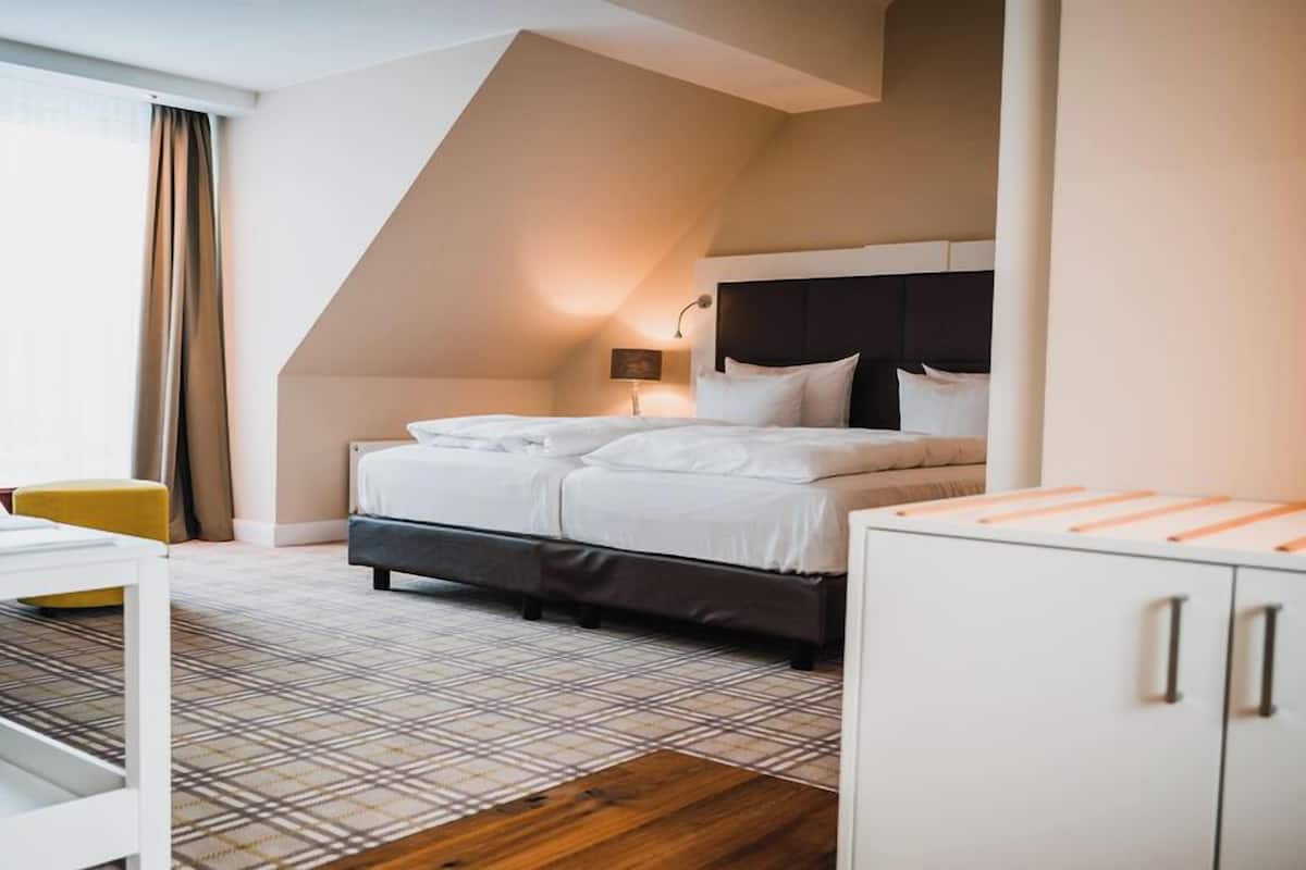 family penthouse | 1 bedroom, hypo-allergenic bedding, minibar, in-room safe