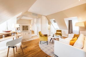 Literie hypoallergénique, minibar, coffres-forts dans les chambres