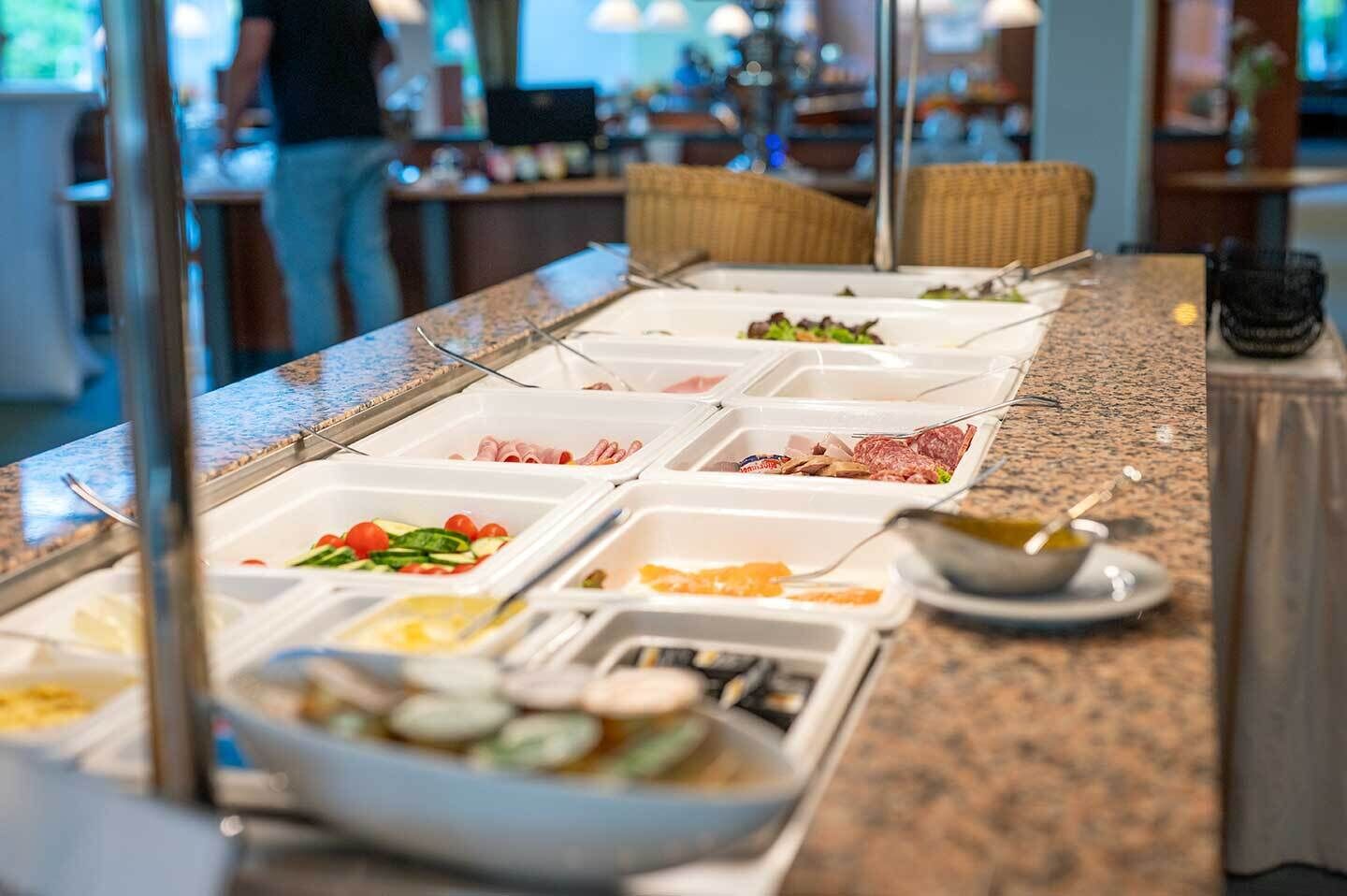 Daily buffet breakfast for a fee