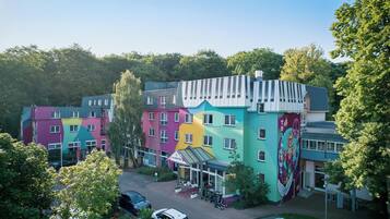 Fachada de la propiedad