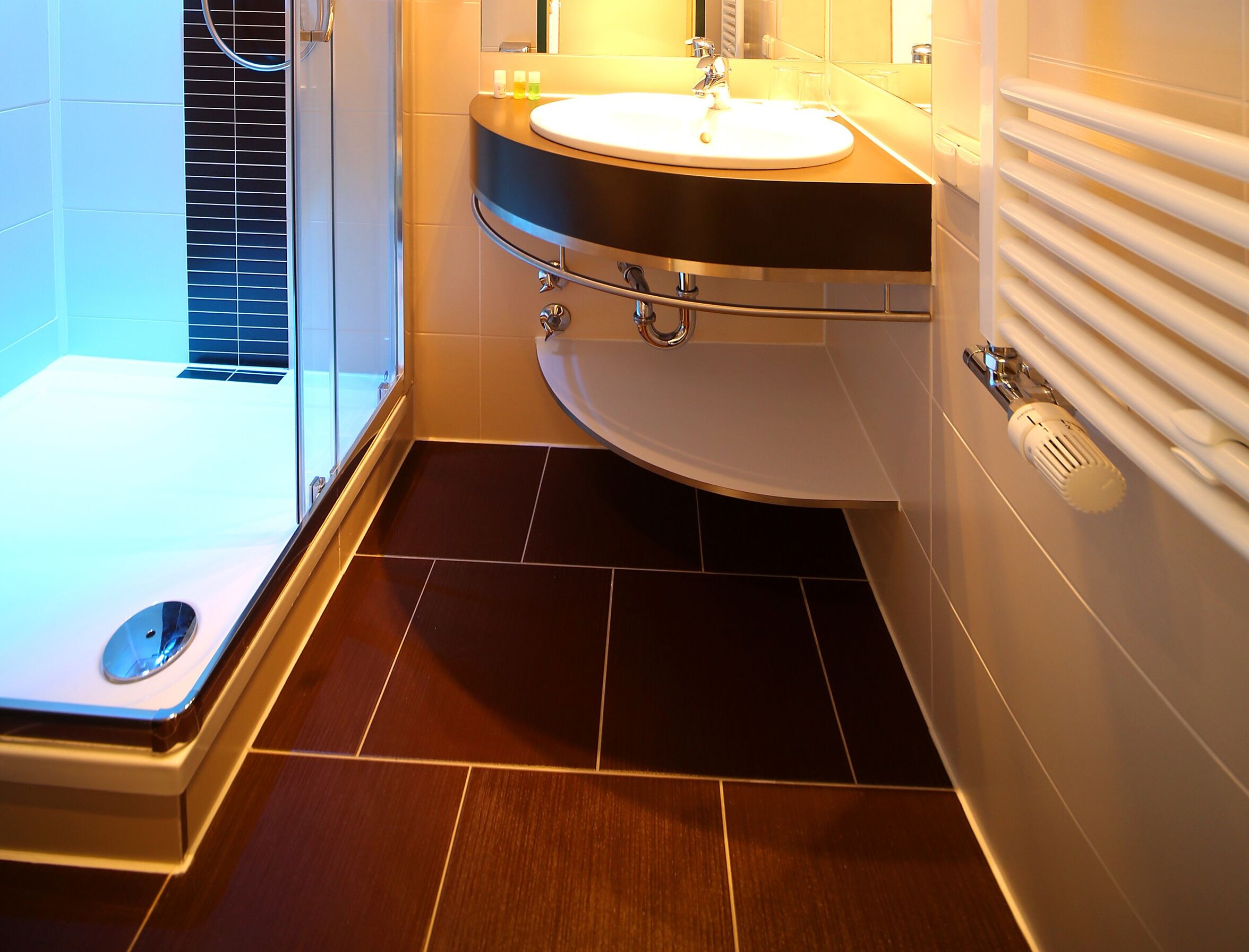 economy room without spa | bathroom | shower, hair dryer, bathrobes, towels