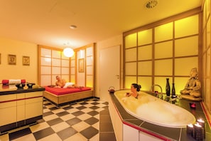 Sauna, baño de vapor, tratamientos corporales y hidroterapia