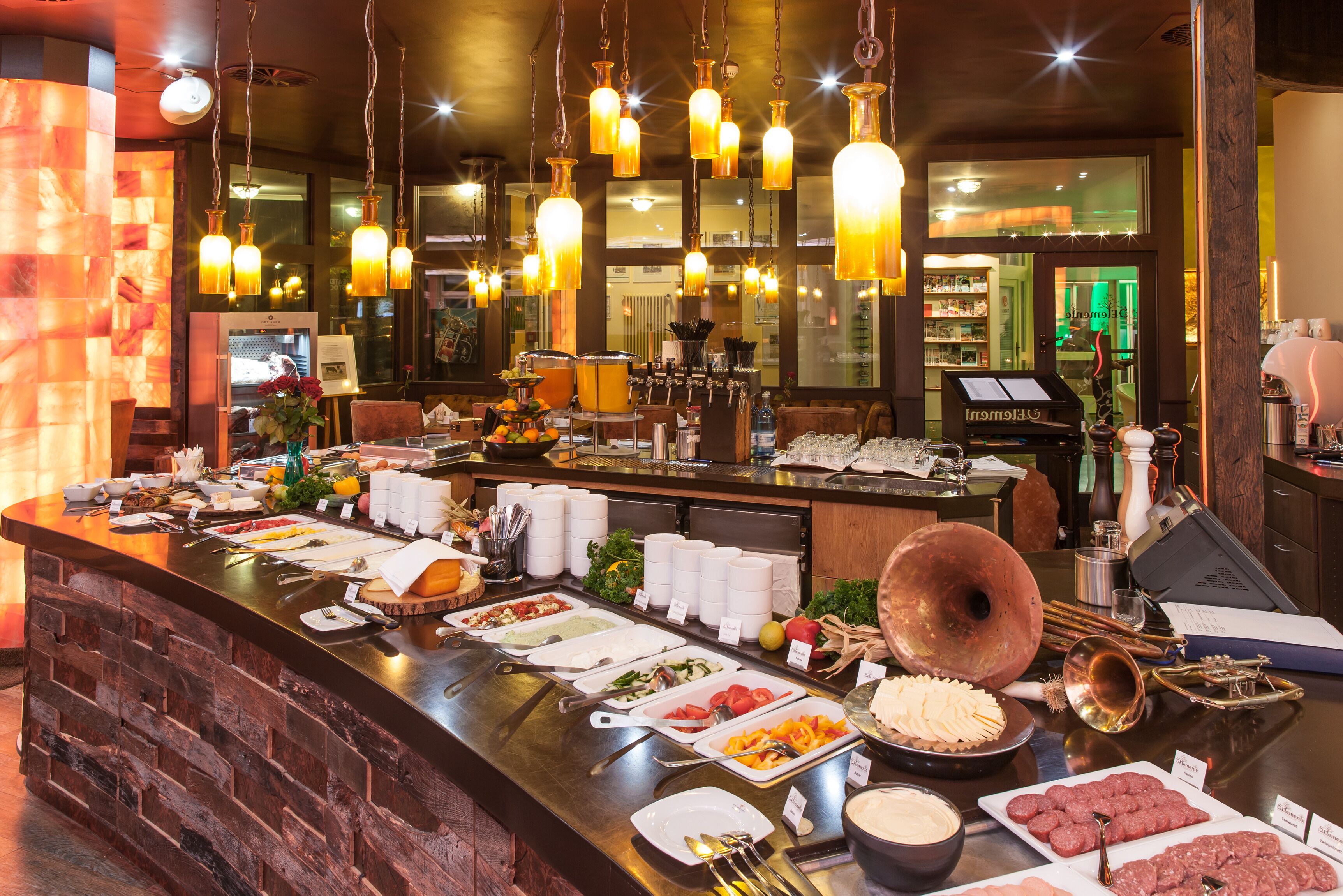 daily buffet breakfast (eur 23 per person)