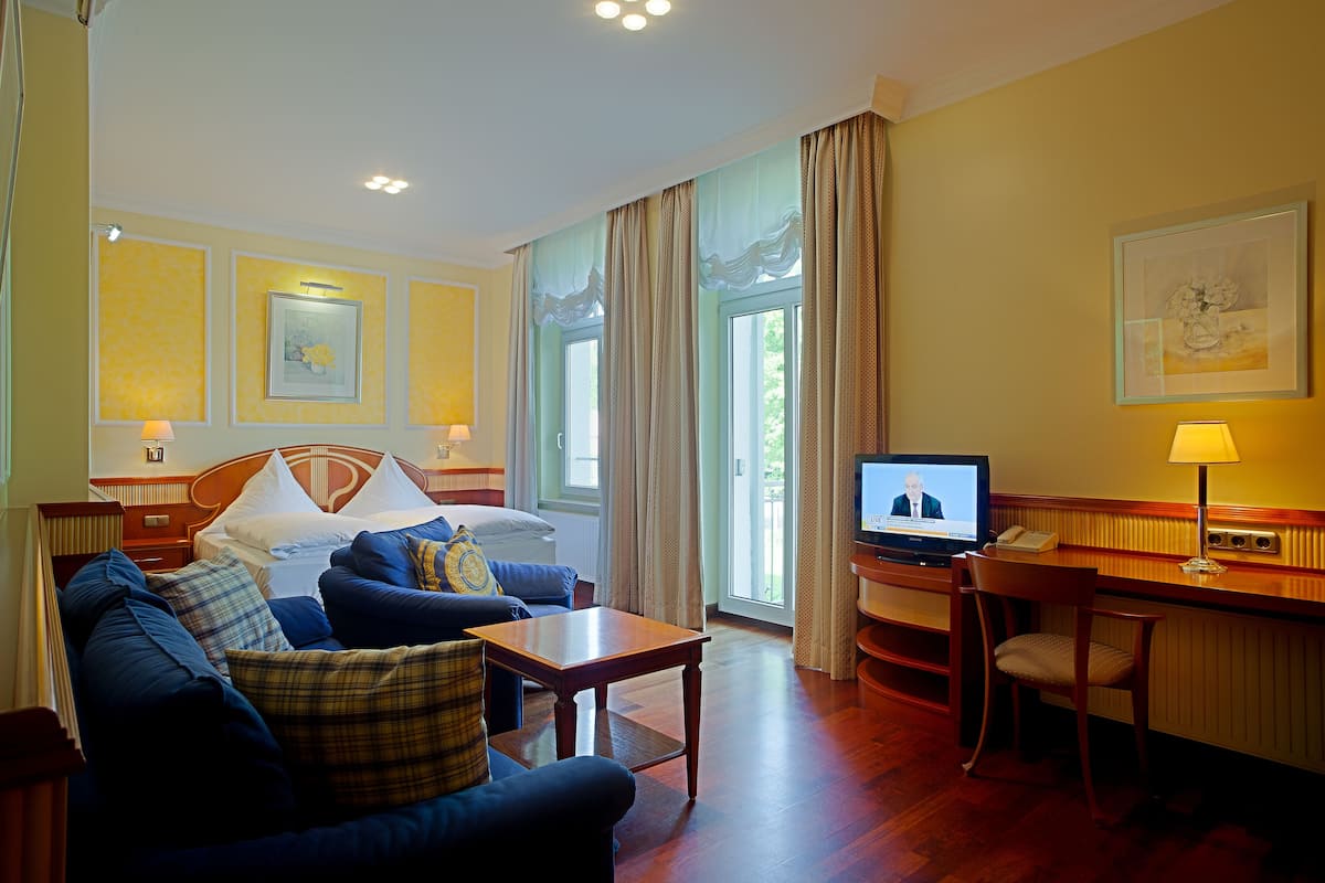 double room, oceanfront | premium bedding, minibar, in-room safe, desk