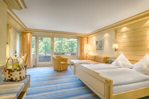 Literie hypoallergénique, minibar, coffres-forts dans les chambres