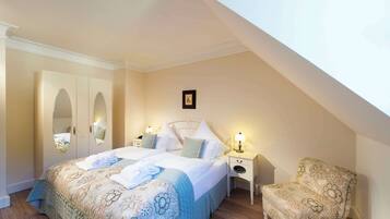 Suite Junior, 1 lit double | Literie hypoallergénique, décoration personnalisée