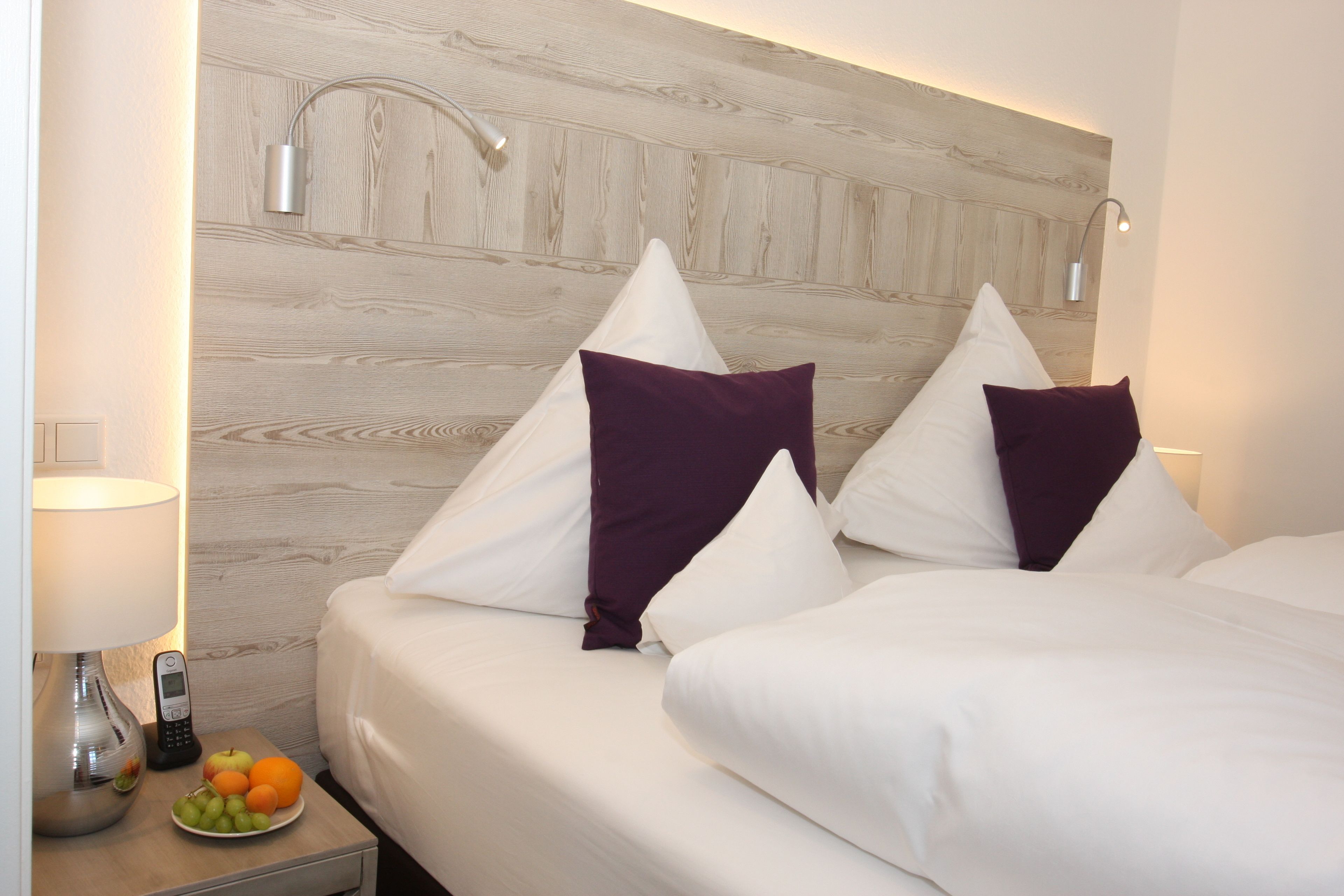 superior single room, 1 king bed, non smoking | 1 bedroom, premium bedding, down duvets, minibar