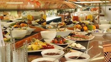 Inbegriffenes Frühstücksbuffet