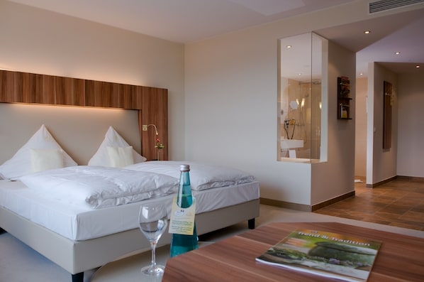 Exclusive Double Room | Hypo-allergenic bedding, down duvets, minibar, in-room safe