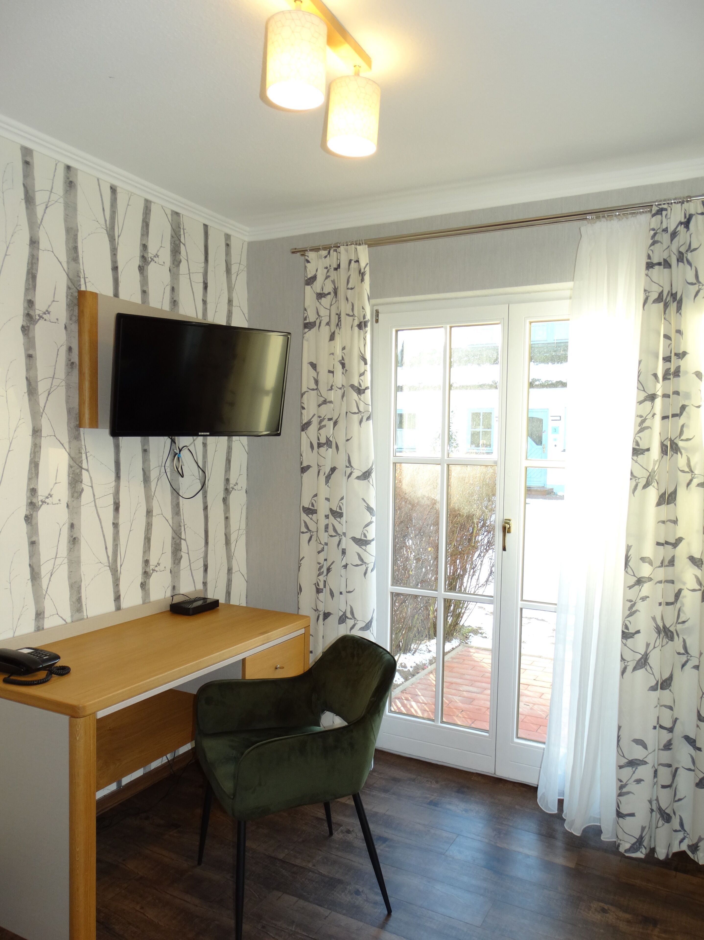 double room, terrace (cottage) | living area | tv, heated floors