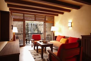 Premium bedding, minibar, in-room safe, desk - Ma'In Hot Springs (Ma'In)