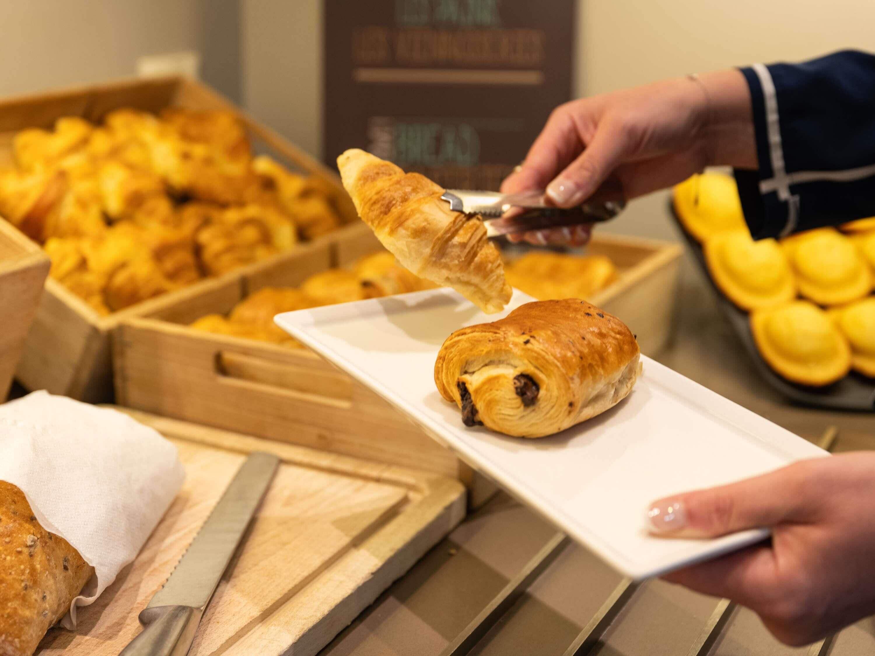 daily buffet breakfast (chf 17 per person)