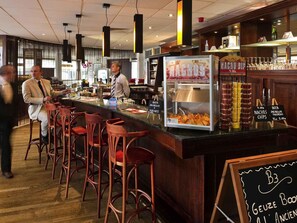 Bar (en la propiedad)