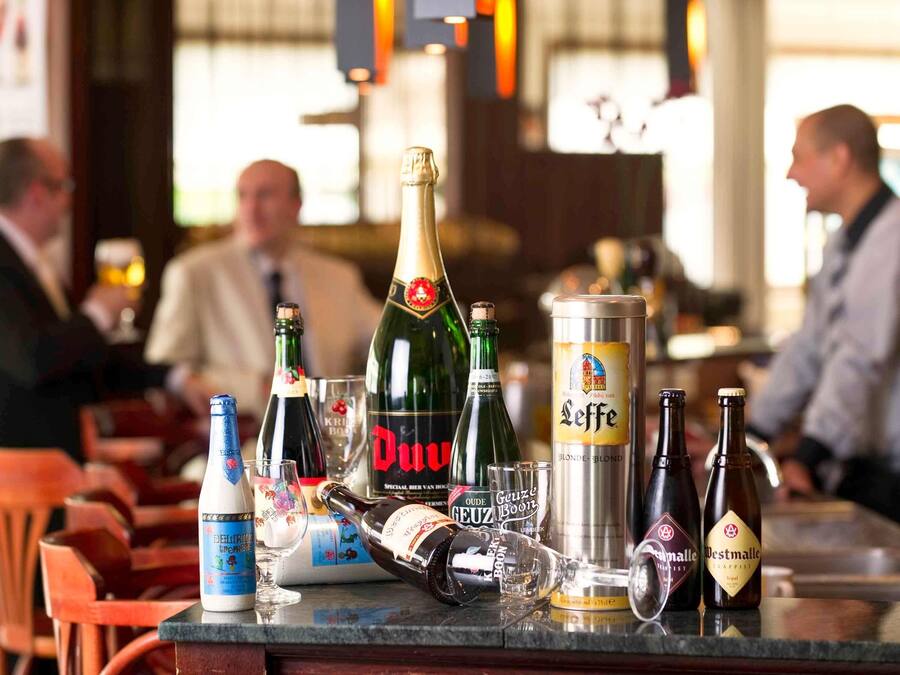 Bar (in der Unterkunft)