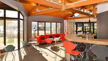 Bar (in der Unterkunft)