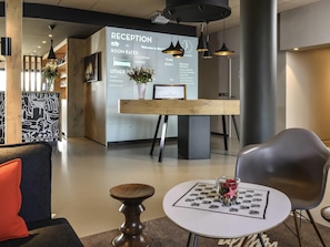 Bar (in der Unterkunft)