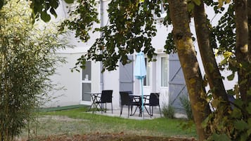 Grill-/Picknickplatz