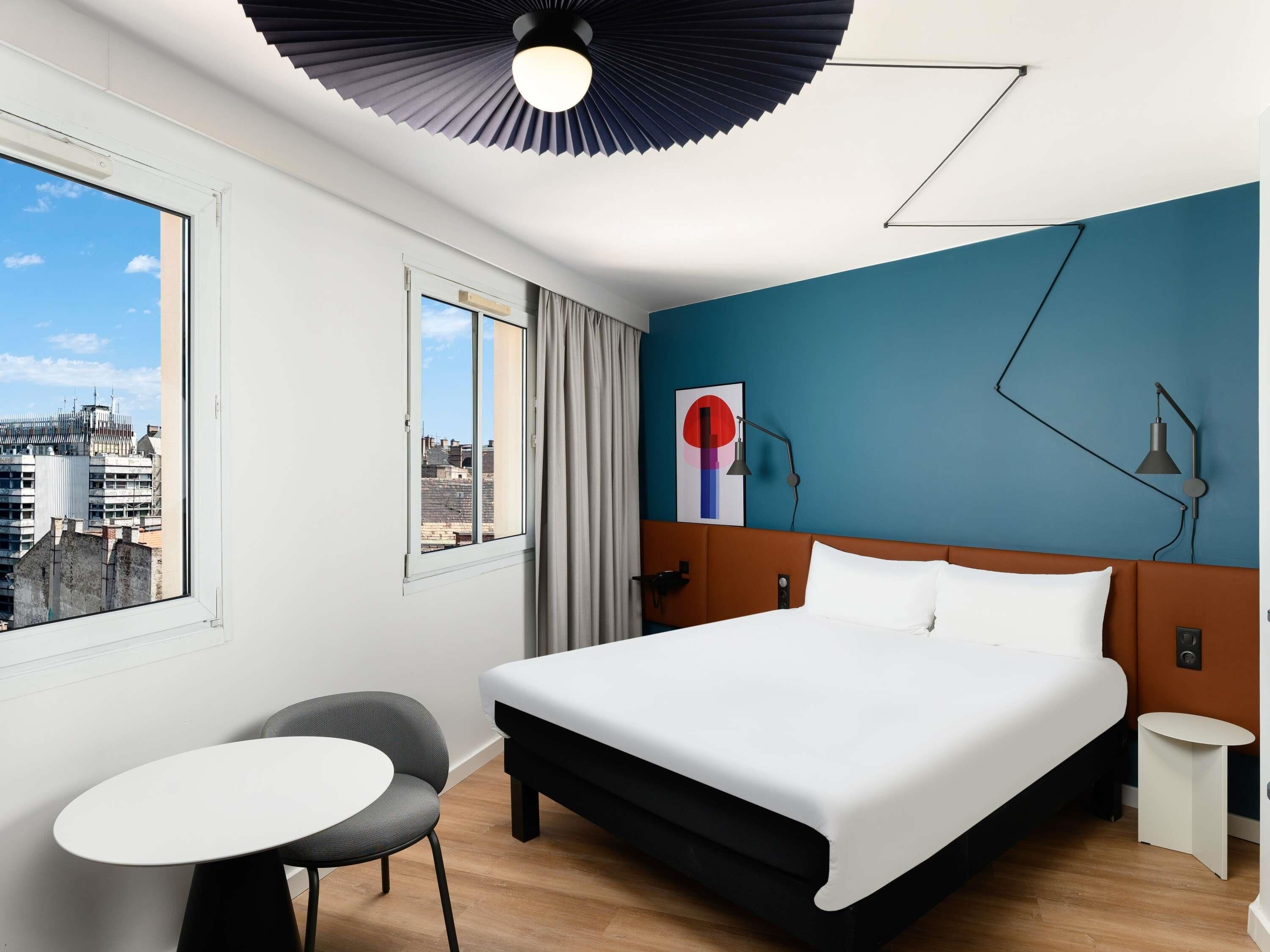 Double Room, 1 Double Bed with Sofa bed | In-room safe, desk, soundproofing, iron/ironing board