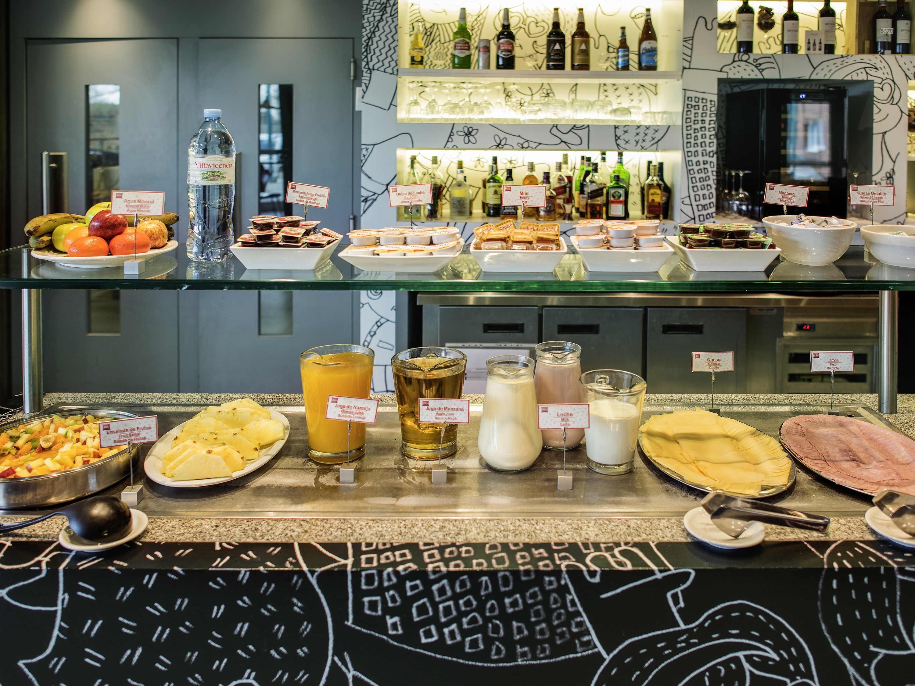 Daily buffet breakfast for a fee