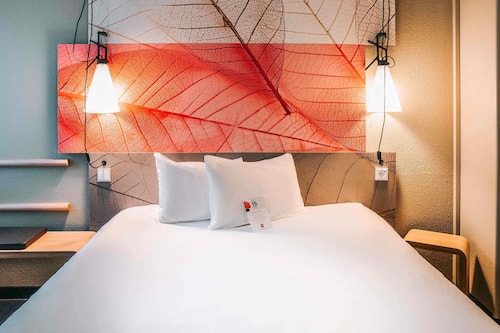 Standardzimmer, 1 Doppelbett | Pillowtop-Betten, Schreibtisch, Verdunkelungsvorhänge