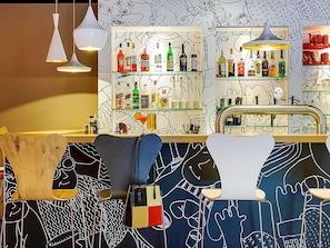 Serves breakfast, lunch and dinner - ibis Frankfurt Airport (Kelsterbach)